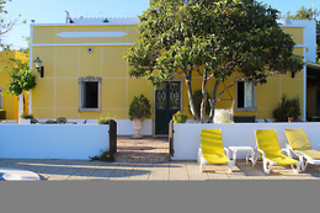 1 noite em apartamento T1 com pequeno-almoço para família | Monte dos Avós, Loulé (Faro)