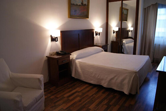 HOTEL MULHACEN - photo 1