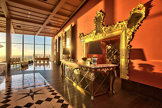 Uma noite em quarto duplo com pequeno-almoço para 2 em Evolutee Hotel - Royal Óbidos Spa & Golf Resort***** em Óbidos (Leiria)