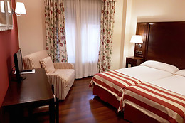 HOTEL UROGALLO