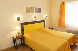 Aux 2 roses (hôtel)