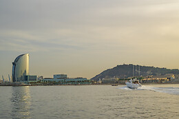 CHARTER BARCELONA 1