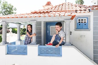 Entrada no Portugal dos Pequenitos para 1 adulto | (Coimbra)