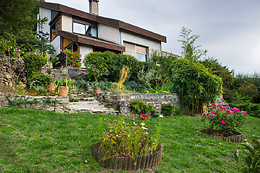 Les Egalières
