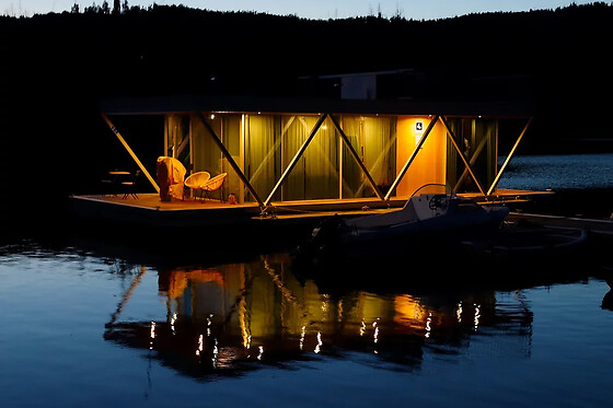 1 noite numa casa flutuante para 2 | Floating Álvaro - Oleiros (Castelo Branco)