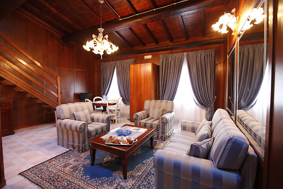 Villa La Fornacina - photo 2