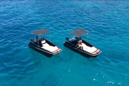 BLACK BOATS IBIZA