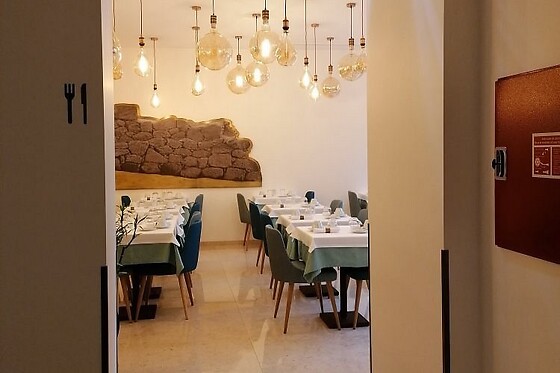 Uma noite em quarto duplo com pequeno almoço para 2 em Castelo Hotel em Chaves (Vila Real)