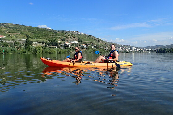 Canoagem no rio Douro - Passeio das três pontes em Peso da Régua | Naturimont