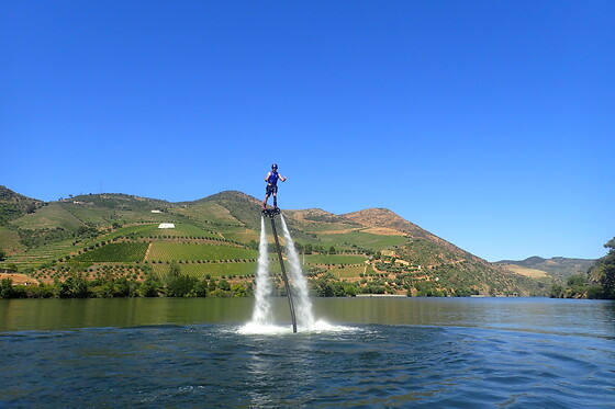 Flyboard no rio Douro para 1 | Naturimont (Peso da Régua)