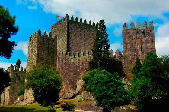 Escape In Games - Guimarães | Desafio CODEX BLUE: Proteja o Berço de Portugal | Até 5 Pessoas