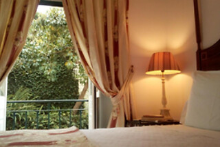Uma noite em suite standard com pequeno-almoço para 2 em Casa do Arco em Sintra (Lisboa)
