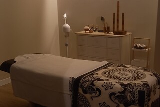 Massagem com pedras quentes para 2 by Corpus Sano em Machico (Madeira)
