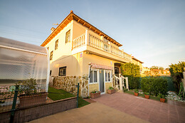 VILLA DEL SOL