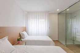 CENTRAL SUITES