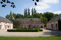 Chateau Bagatelle