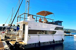 DIFFERENT CHARTER