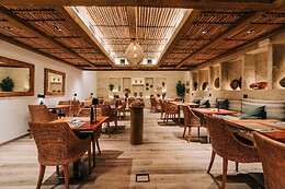 HOTEL GRAN CLAUSTRE RESTAURANT & SPA