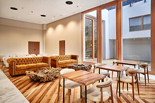 1 noite com pequeno-almoço para 2 | The Log Porto Hotel**** by Piamonte Hotels | Antas