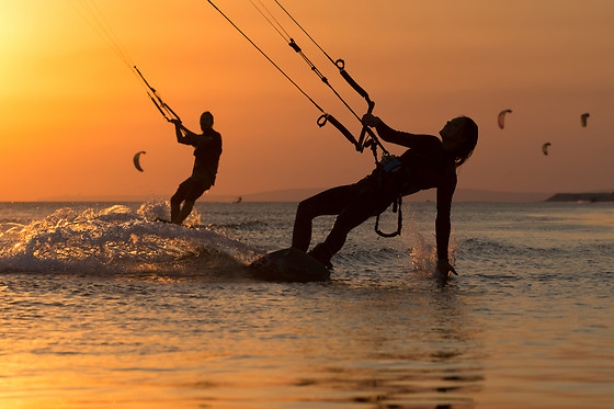 Aula privada de Kite Hydrofoil no Algarve | Para 1 - 2h | Alturakites Kitesurf School - Altura