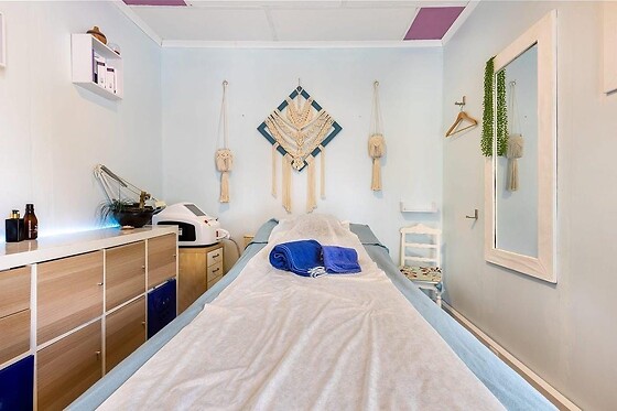 Depilação a laser (axilas) para 1 na clínica Careness by Sara Barreto nos Olivais (Lisboa)