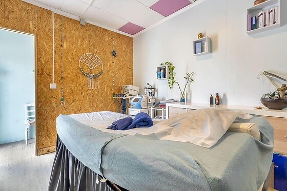 Depilação a laser (axilas) para 1 na clínica Careness by Sara Barreto nos Olivais (Lisboa)