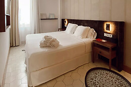 SANT ROC BOUTIQUE HOTEL & SPA