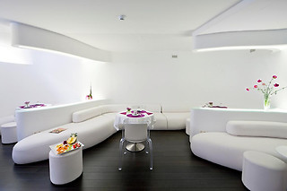 Uma noite em quarto duplo com pequeno-almoço para 2 em Absoluto Design Hotel**** (Viana do Castelo)