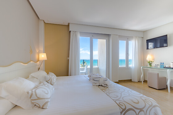 HOTEL MERIDIONAL - photo 0