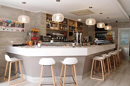 HOSPEDIUM HOTEL ABRIL