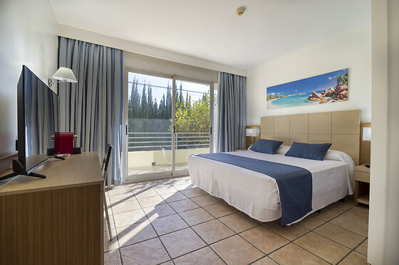 HOSPEDIUM HOTEL ABRIL - photo 3