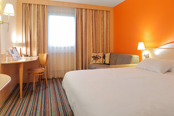 Mercure Lisieux - photo 1