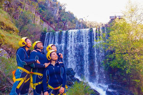 Caminhada aquática para 1 em Trans Serrano - Aventura, Lazer e Turismo em Góis (Coimbra)