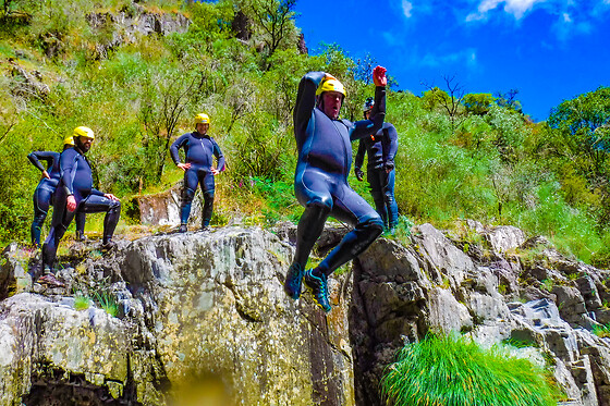 Caminhada aquática para 1 em Trans Serrano - Aventura, Lazer e Turismo em Góis (Coimbra)