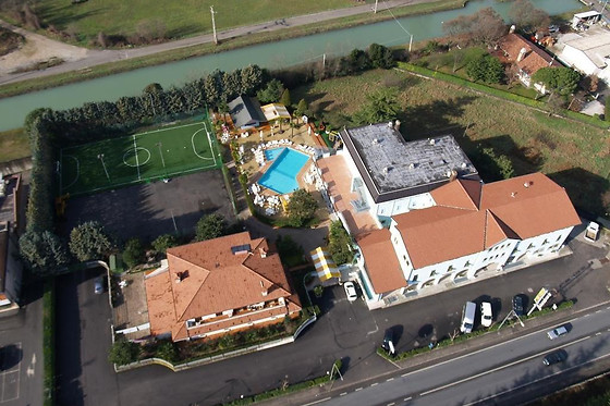Risthotel Airport - photo 0