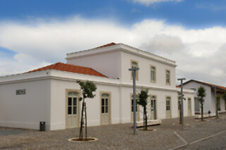 Viagem familiar à pré-história | Entrada no Museu Interactivo do Megalitismo de Mora (Évora)