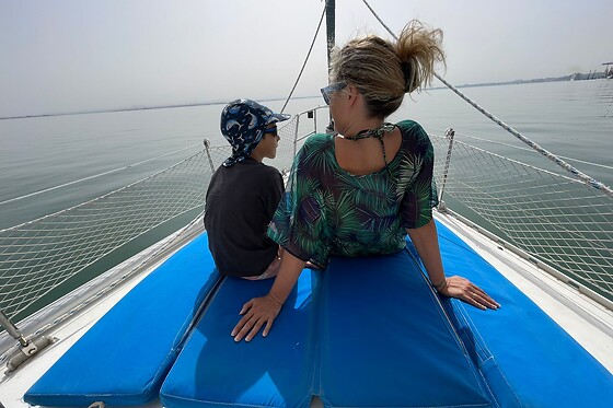 Cruzeiro para grupo até 10 pessoas com a Salty Planet Charter I Sailing Tours Lisboa nos Olivais (Lisboa)