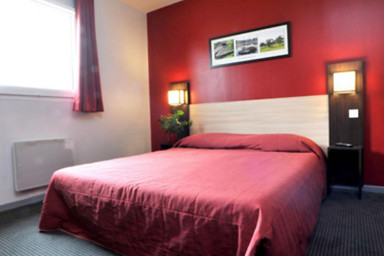 Brit Hôtel Saint-Quentin - photo 3