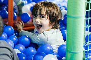 Entrada no Feijão Verde Fun Park com lanche incluído | Para 3 pessoas - 2h | Sintra