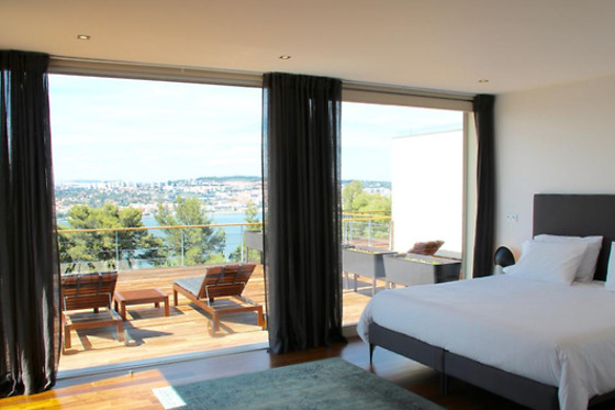 Uma noite em quarto duplo para 2 em Quinta do Tagus Village em Caparica (Setúbal)