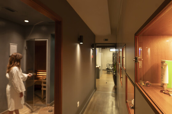 Massagem de relaxamento | Para 1 pessoa - 50 min | SPA Crowne Plaza Porto 5*
