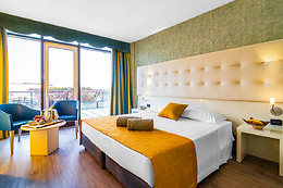 Viest Hotel