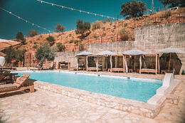 ECO HOTEL CUEVA DEL GATO